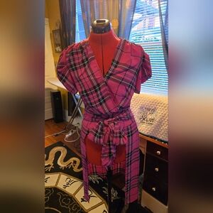 Plaid Pink High-low Blouse By Ny &co